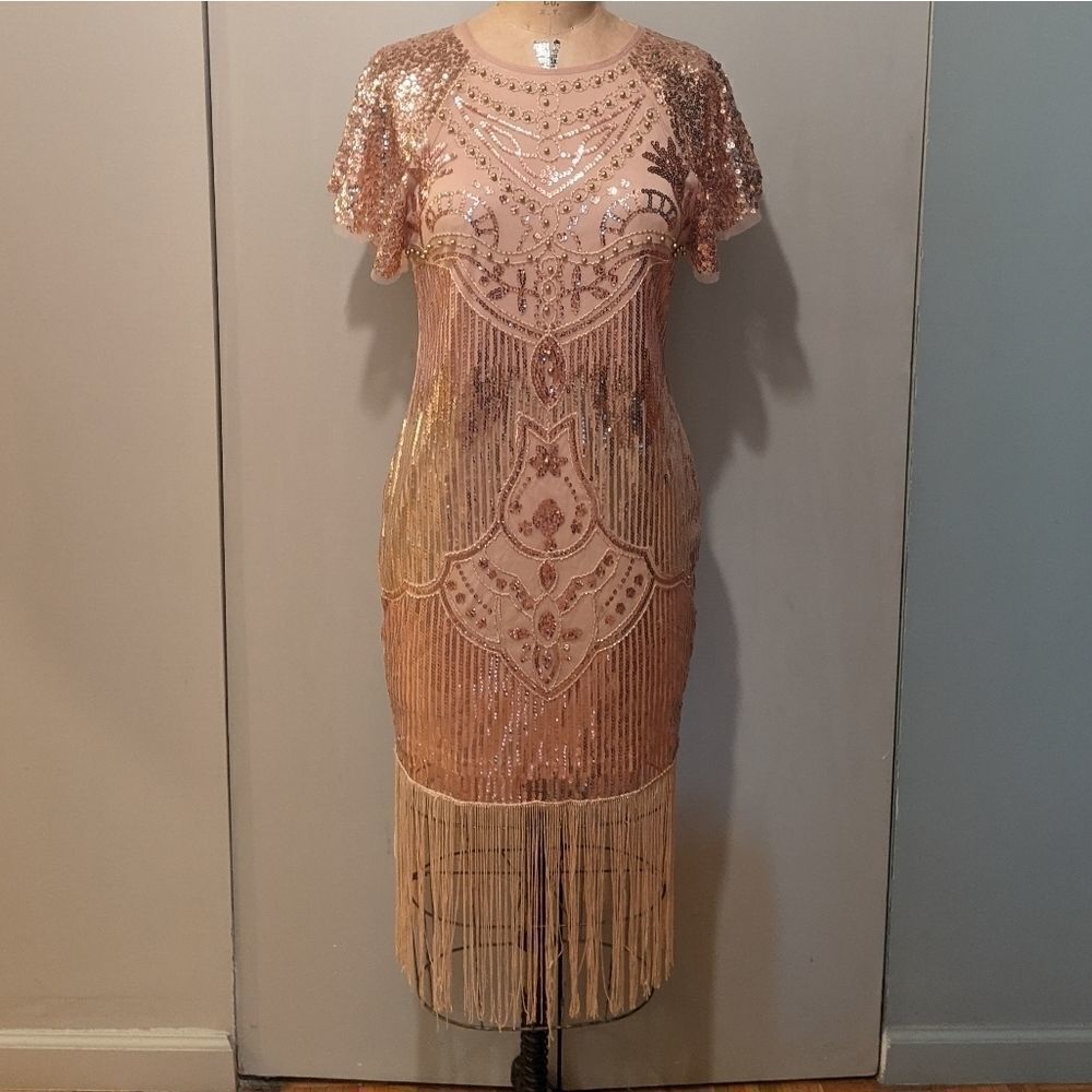 20s inspired dress with fringe
